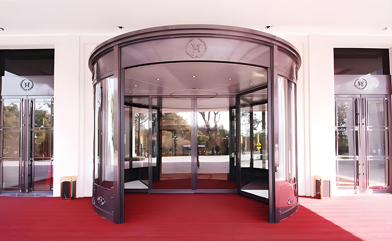 两翼旋转门工程案例:江阴喜来登大酒店